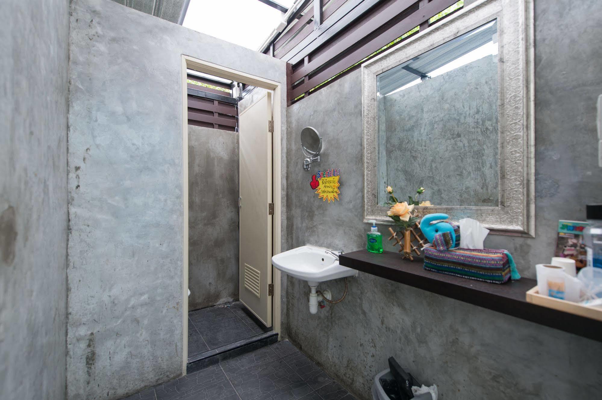 Nty Hostel Near Suvarnabhumi Airport Bangkok Eksteriør billede
